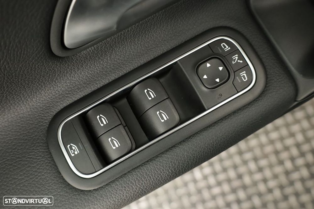 Mercedes-Benz A 200 Standard - 18