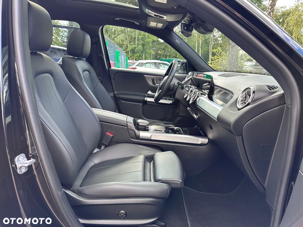 Mercedes-Benz EQB 300 4Matic Electric Art - 39