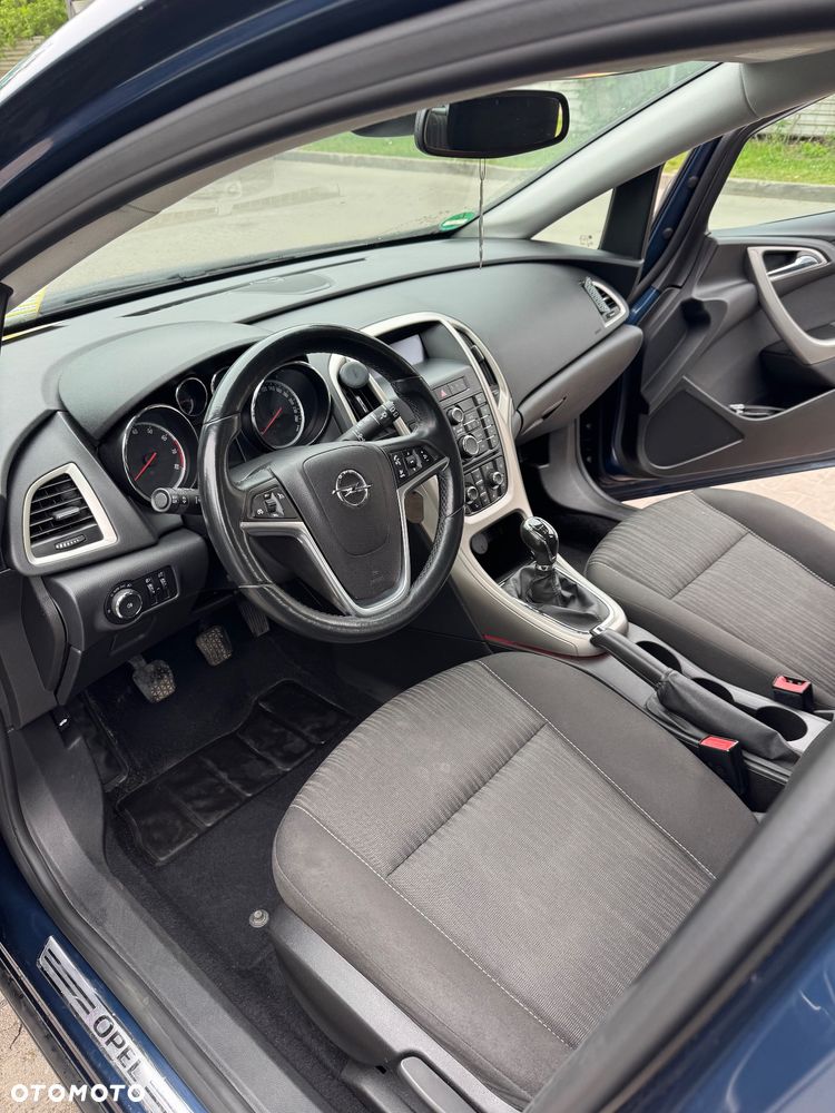 Opel Astra 1.6 Sport - 8