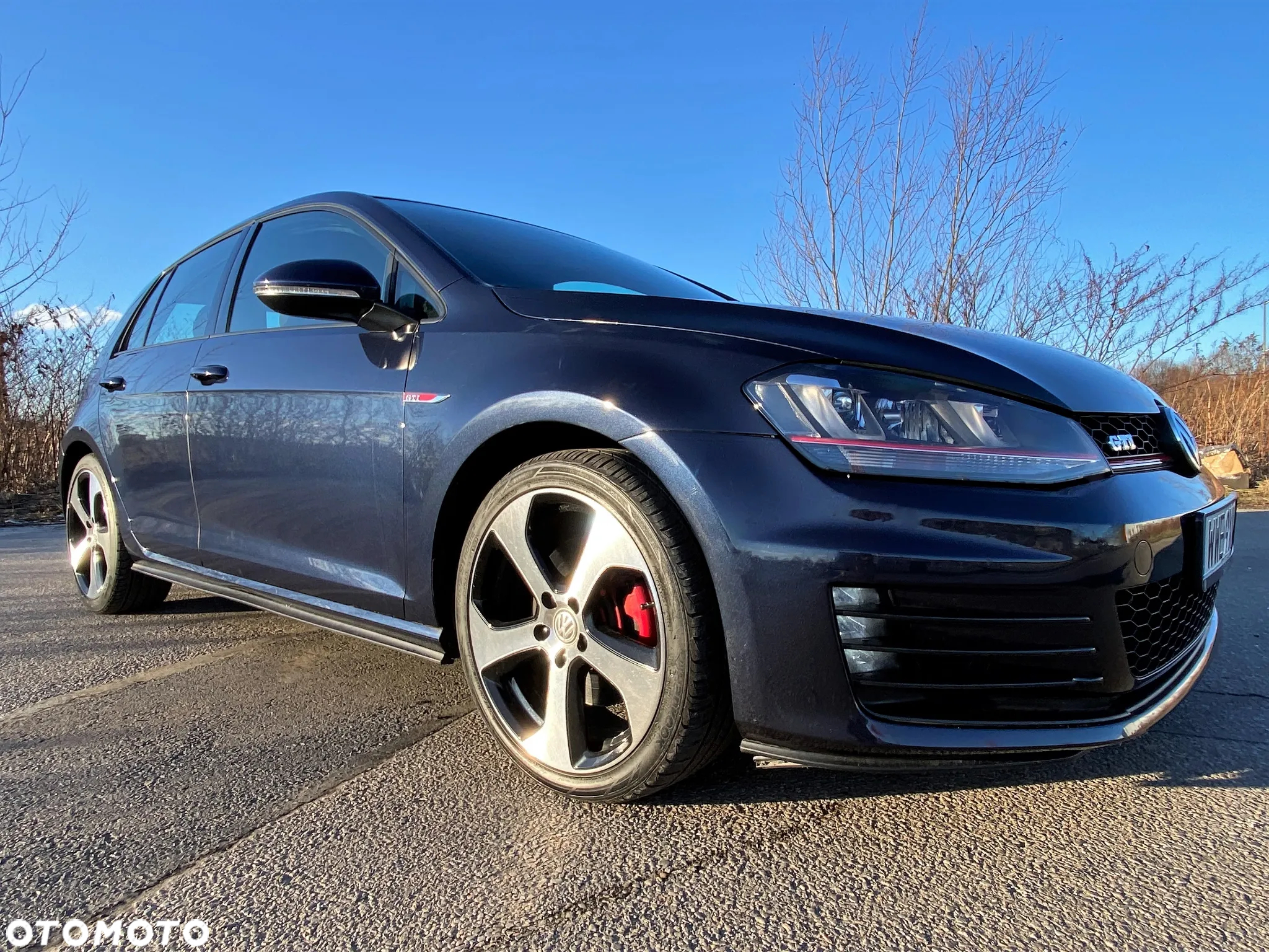 Volkswagen Golf - 17