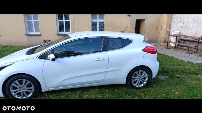 Kia Ceed 1.6 CRDi L - 3