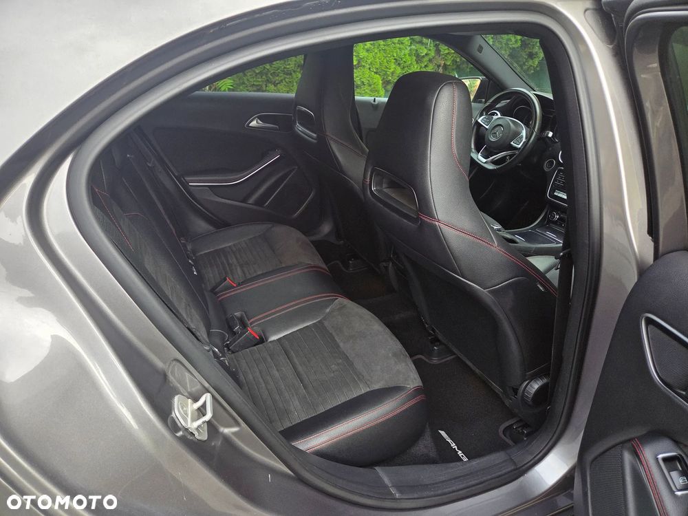 Mercedes-Benz Klasa A 200 CDI 7G-DCT AMG Line - 12