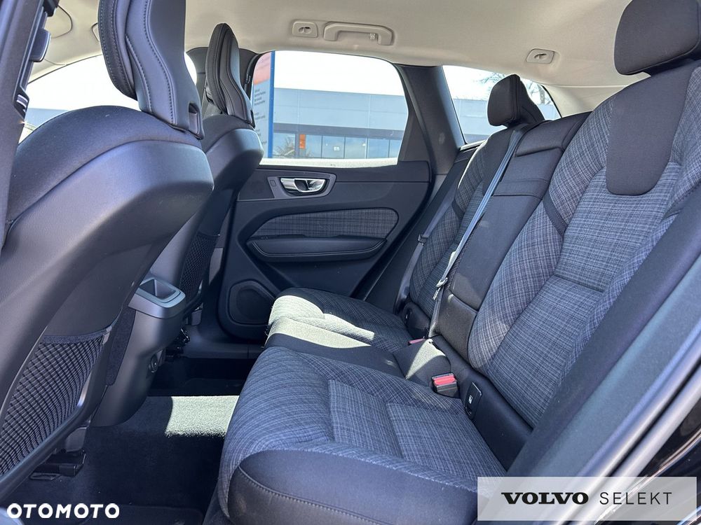 Volvo XC 60 - 25