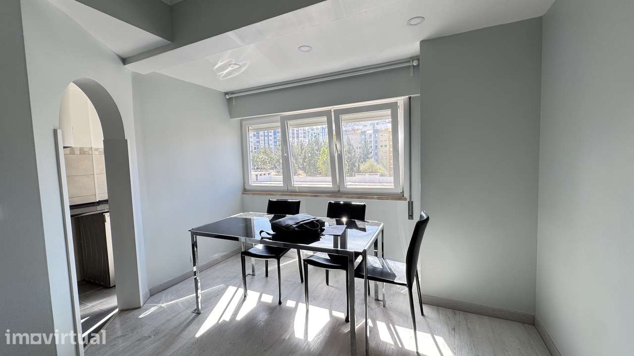 Apartamento T3 com 2 casas de banho e elevador - Grande imagem: 4/15