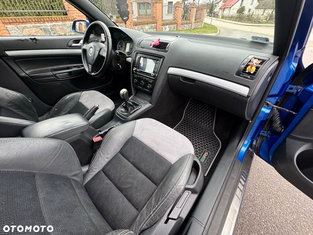 Skoda Octavia 2.0 TDI DPF RS - 6