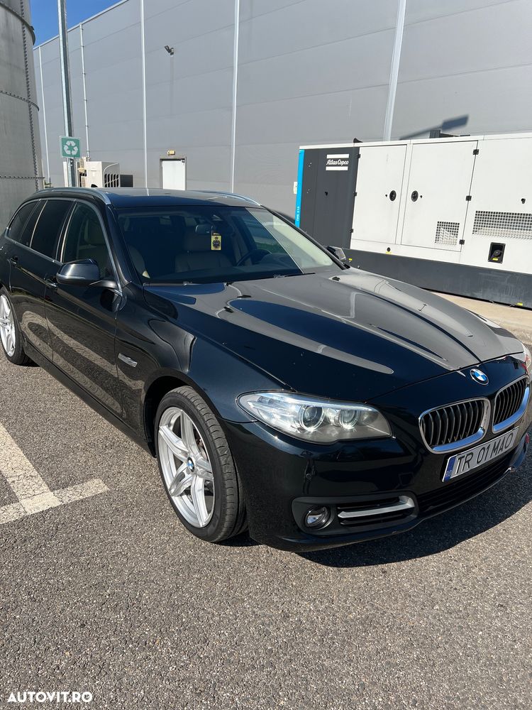 BMW Seria 5 520d Aut. Luxury Line - 13