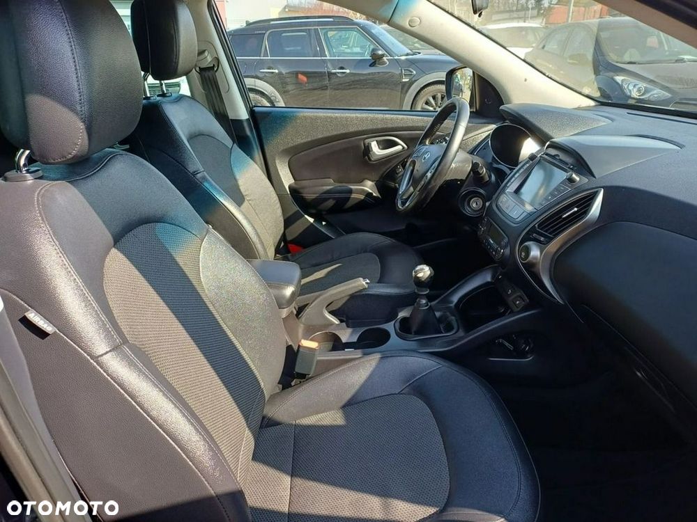 Hyundai ix35 1.7 CRDi Premium 2WD - 11