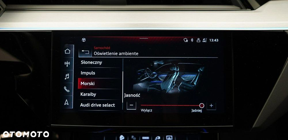 Audi Q8 Sportback e-tron - 34