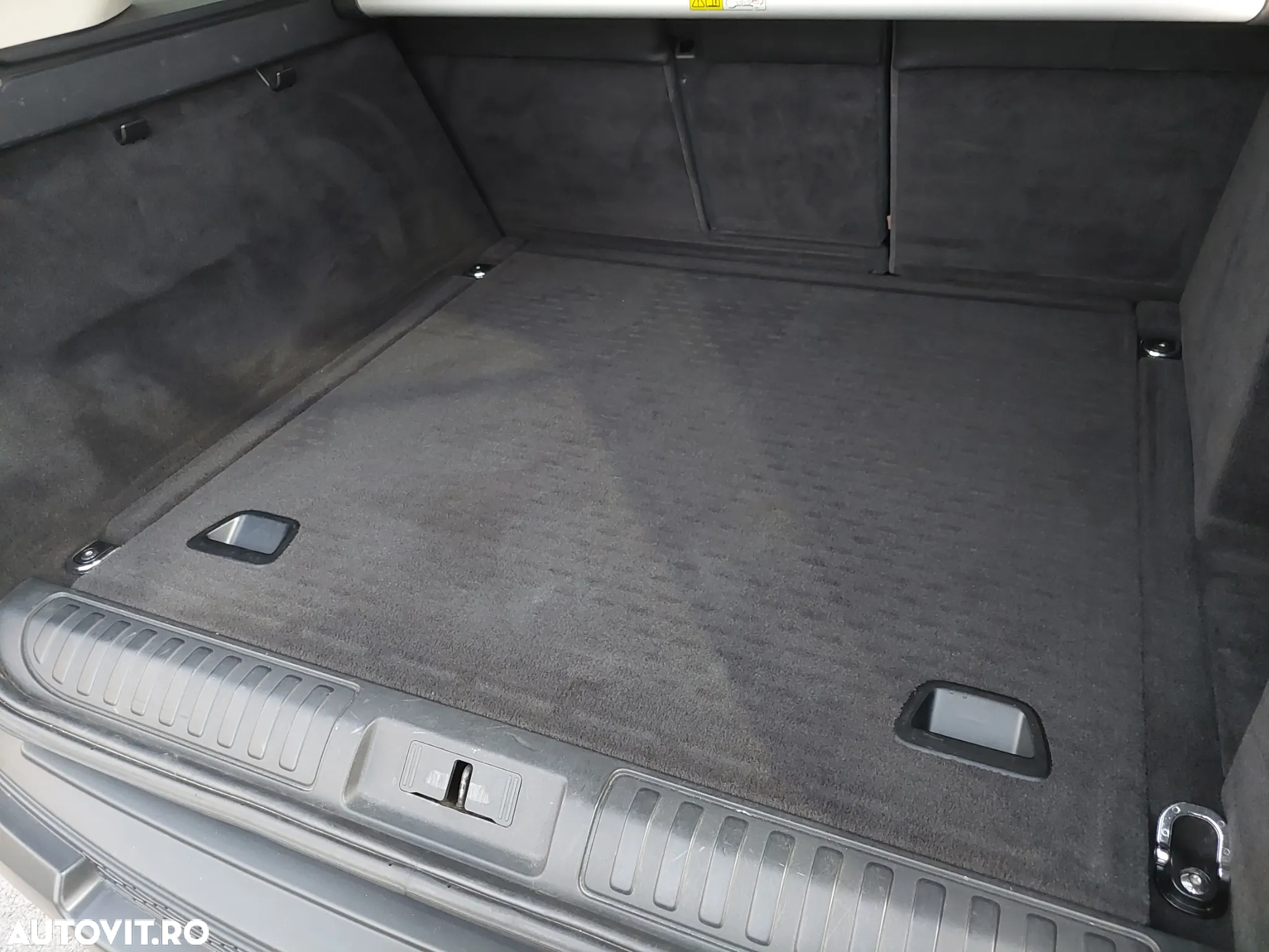 Land Rover Range Rover Sport - 15