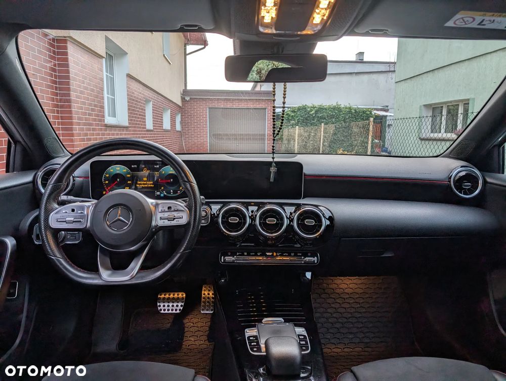 Mercedes-Benz Klasa A 180 d 7G-DCT - 19