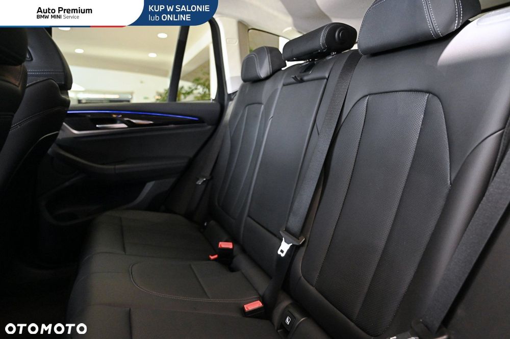 BMW X3 xDrive20i Advantage - 15