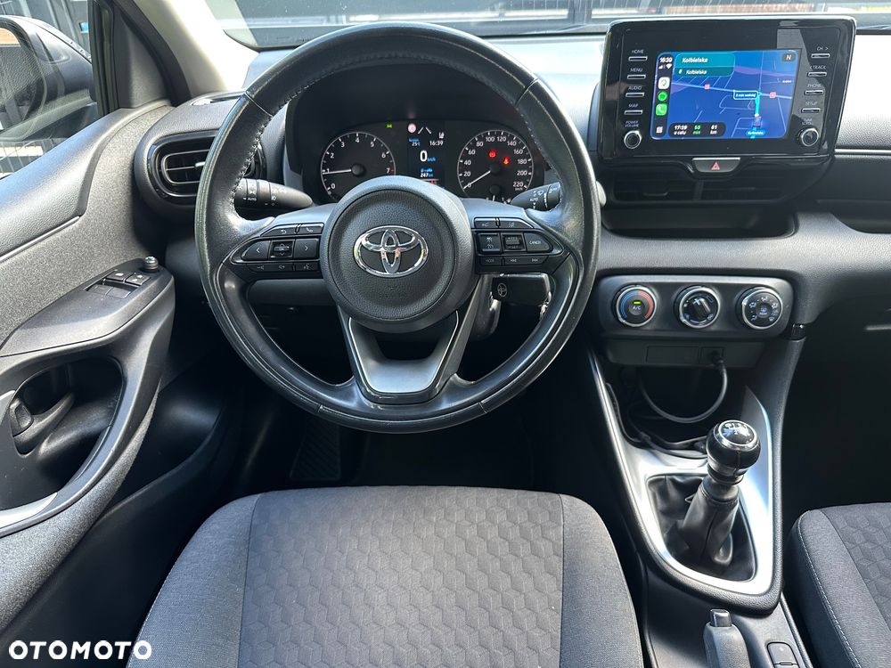 Toyota Yaris 1.5 Comfort - 8