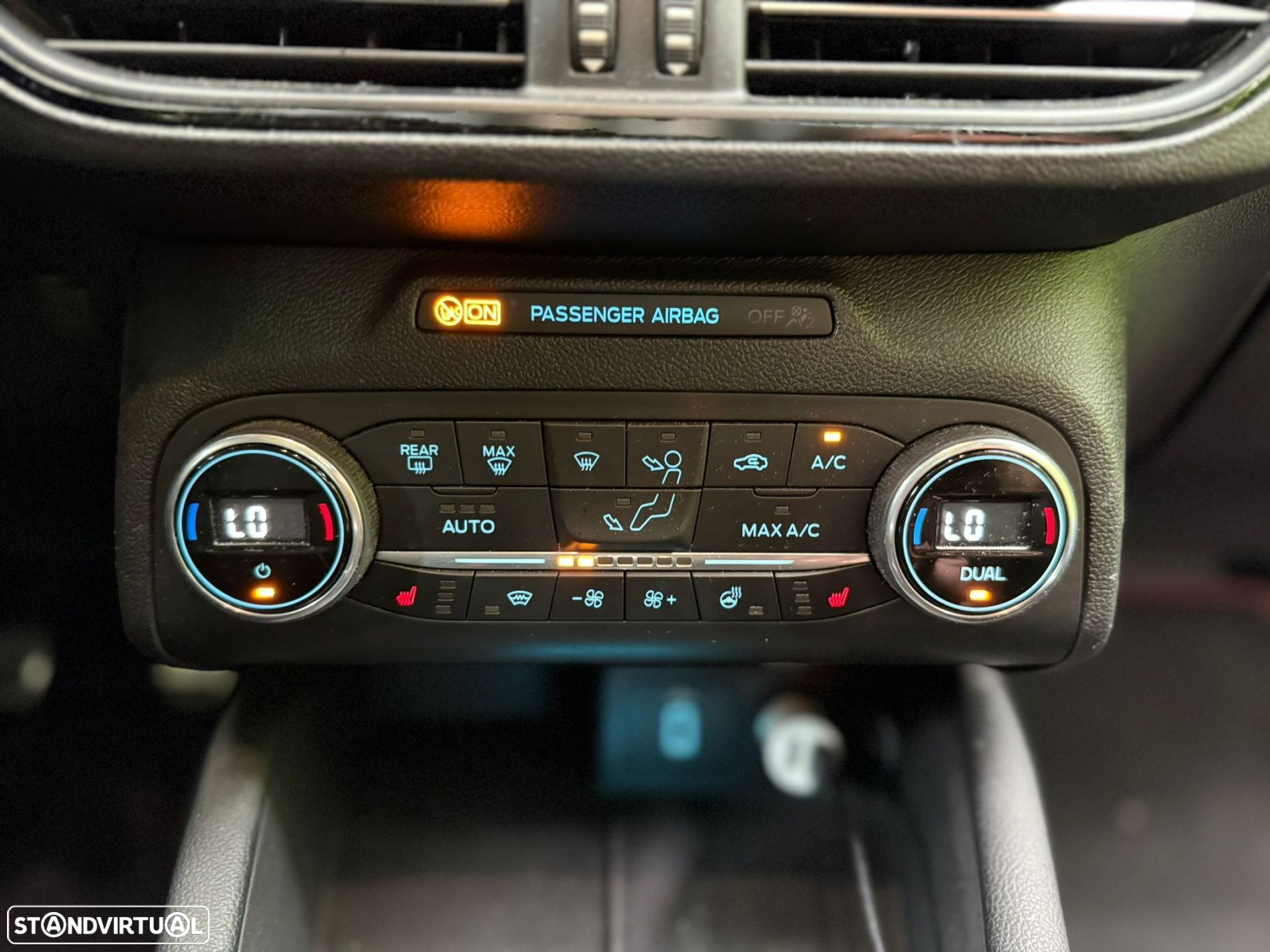 Ford Focus 1.5 TDCi EcoBlue ST-Line X - 12