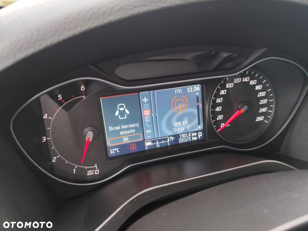 Ford Galaxy 2.0 TDCi Platinium X (Titanium) MPS6 - 24