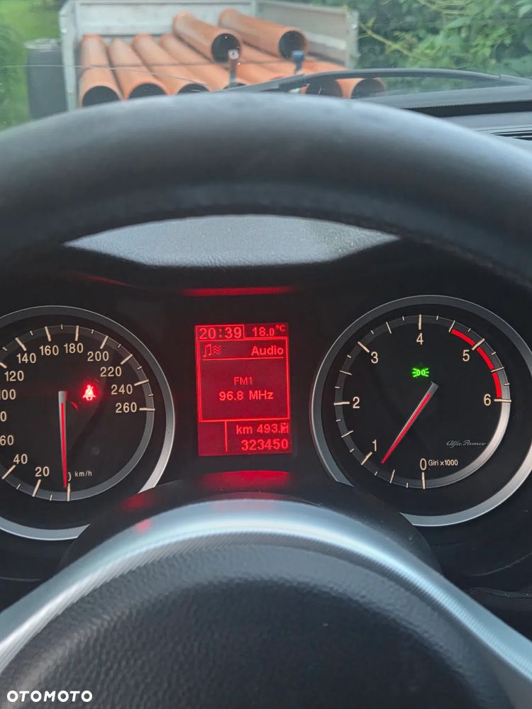 Alfa Romeo 159 1.9JTDM Distinctive - 10