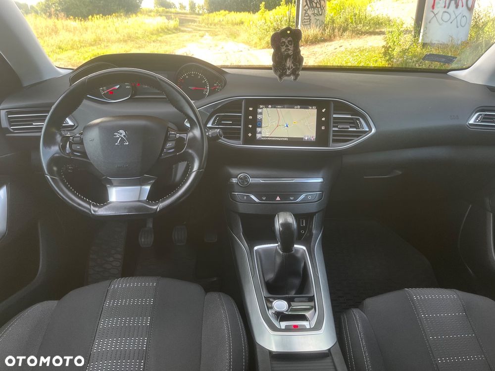 Peugeot 308 - 17