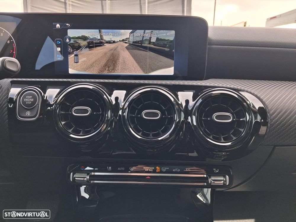 Mercedes-Benz A 200 Standard - 19