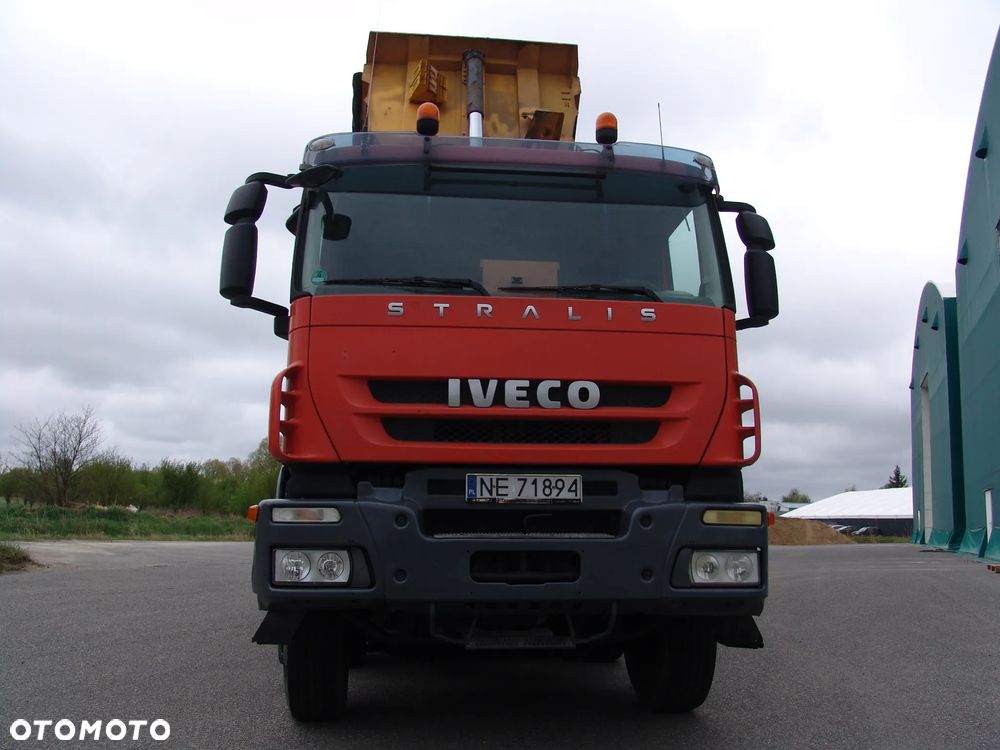 Iveco TRAKKER - 1