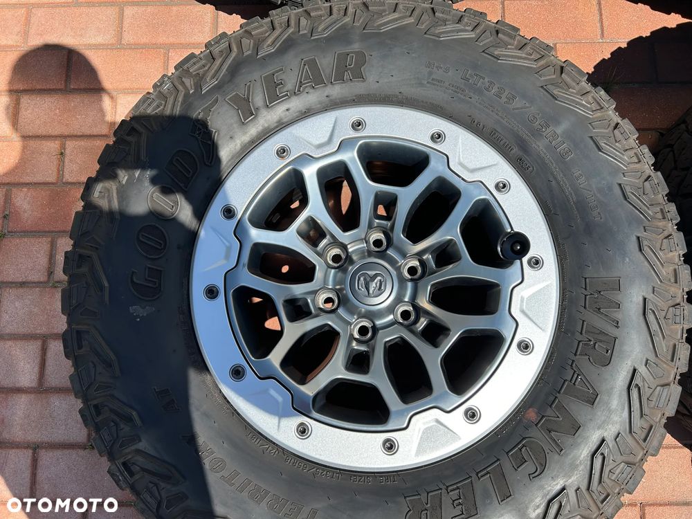 Oryginalne koła Aluminiowe Dodge RAM TRX 18 cali 6x139,7 4szt. Opony Goodyear! 6WC39TRMAA - 4