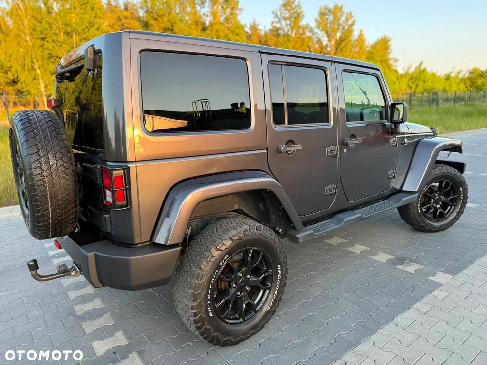 Jeep Wrangler - 3
