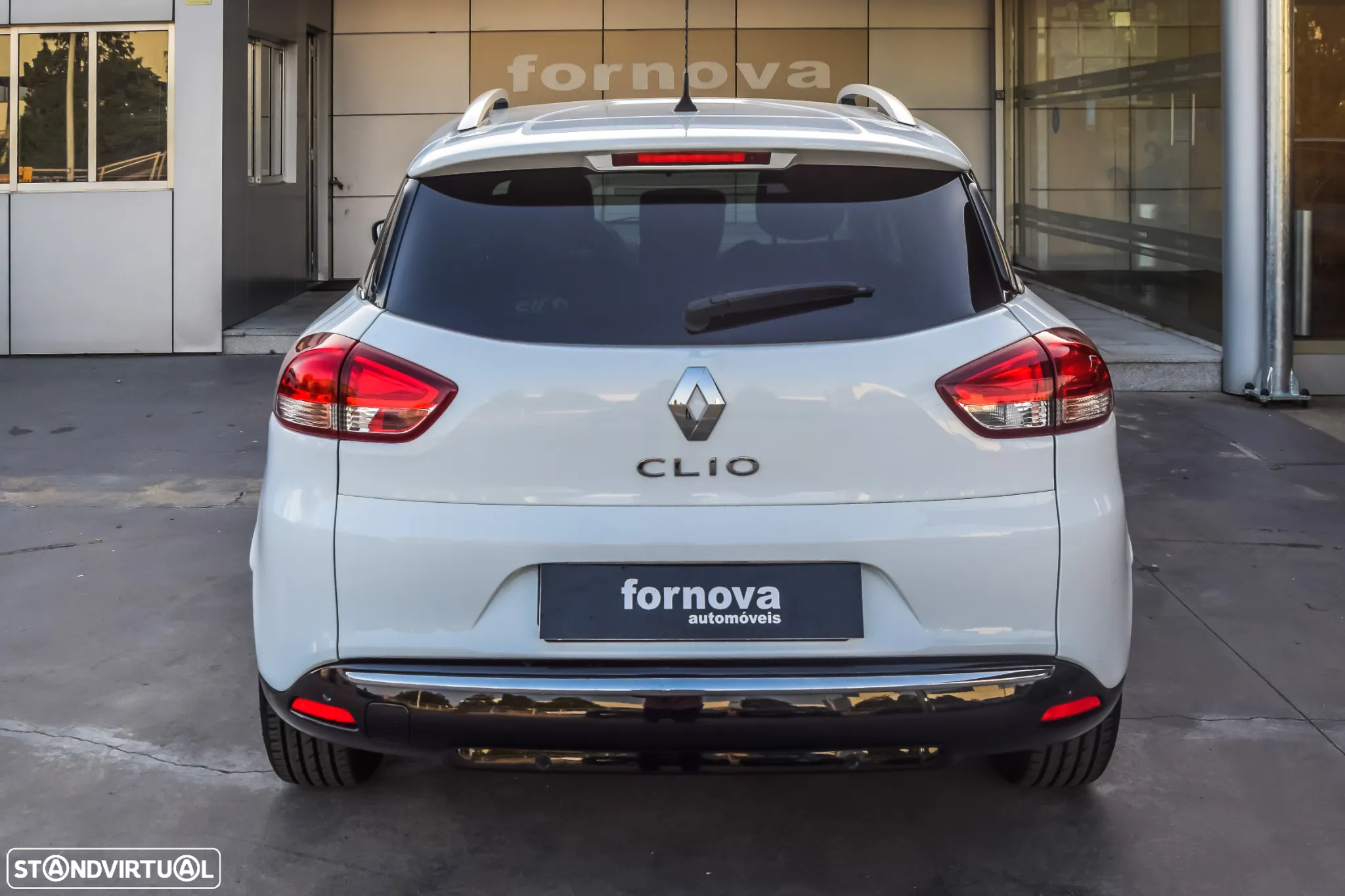 Renault Clio Sport Tourer 0.9 TCe Limited - 6