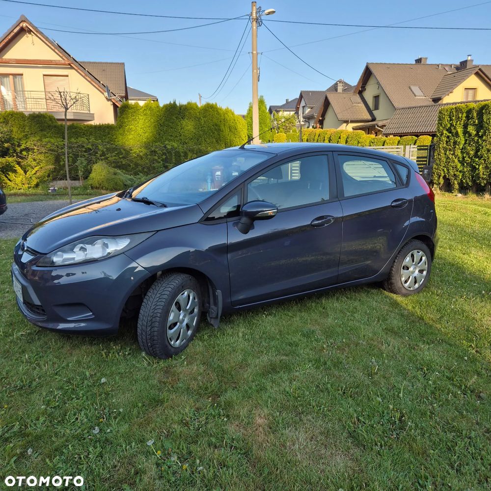 Ford Fiesta - 4