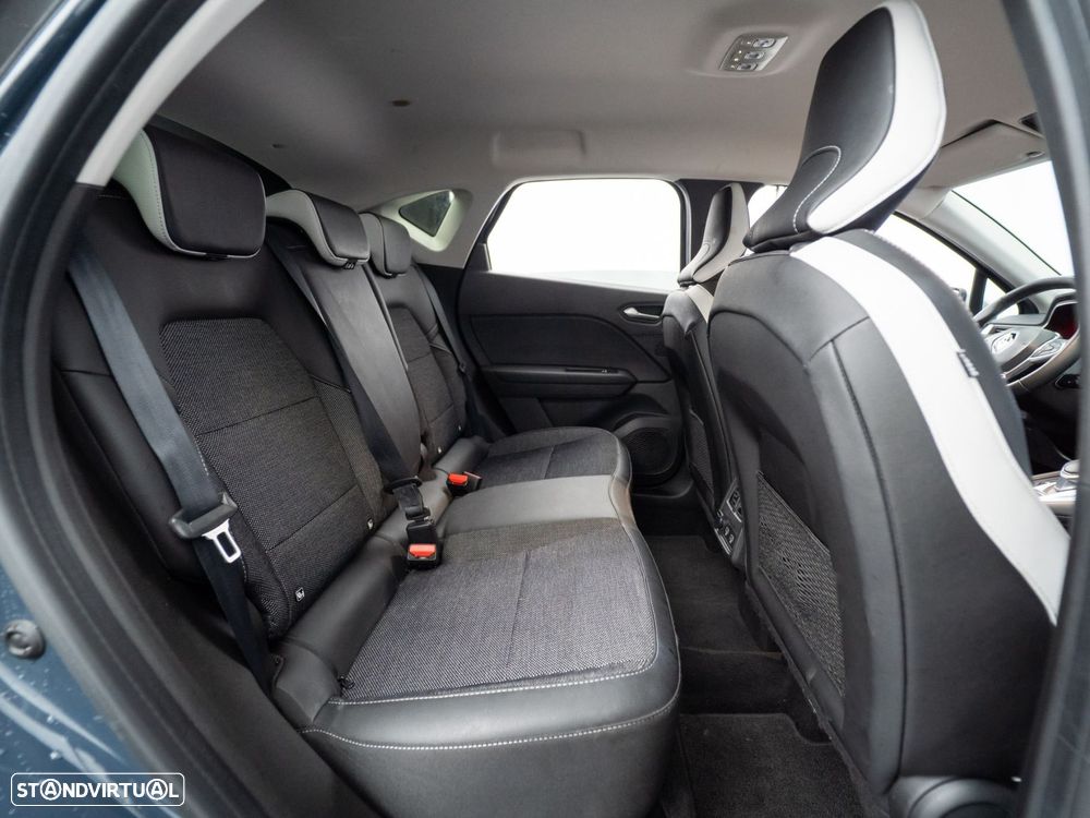 Renault Captur 1.6 E-Tech Plug-In Hybrid Techno - 42