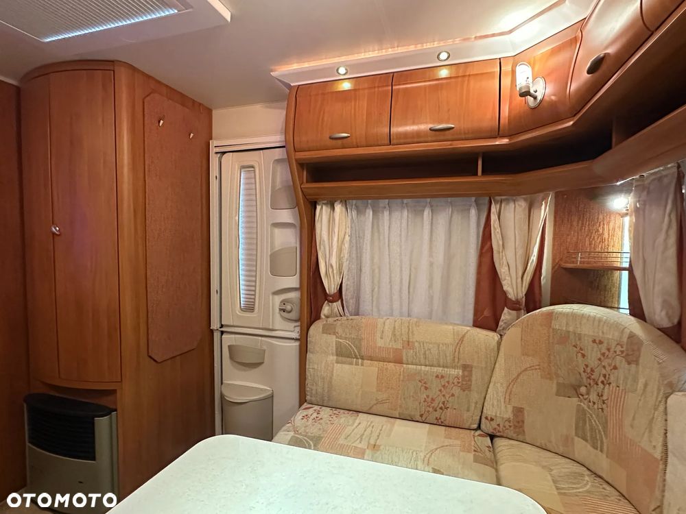 Hobby 460 UFE EXCELLENT z przedsionkiem Isabella. DMC 1300kg !!! - 11