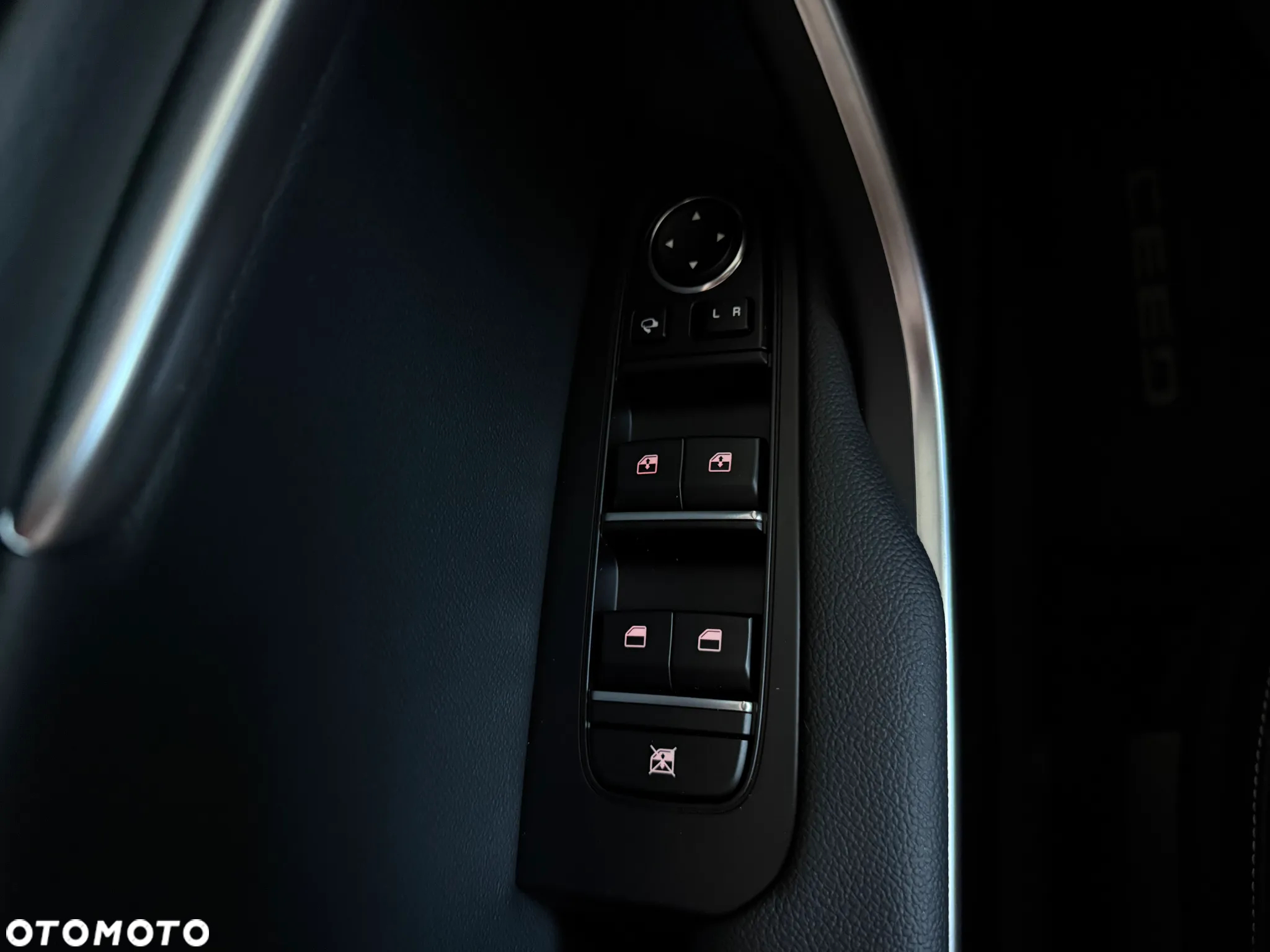 Kia Ceed 1.5 T-GDI Tribute DCT - 14
