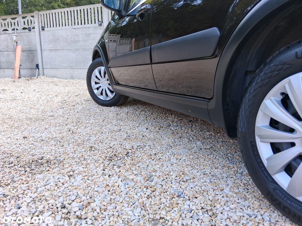Suzuki SX4 2.0 DDiS 4x4 Style - 22