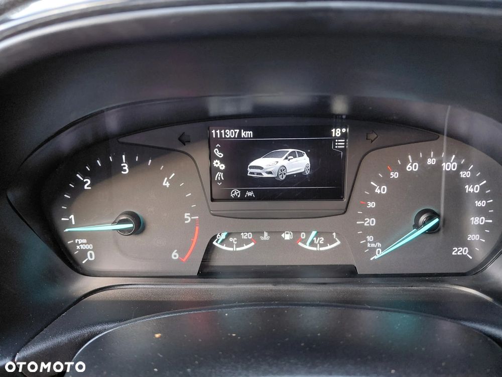 Ford Fiesta 1.5 TDCi S&S ST-LINE - 17