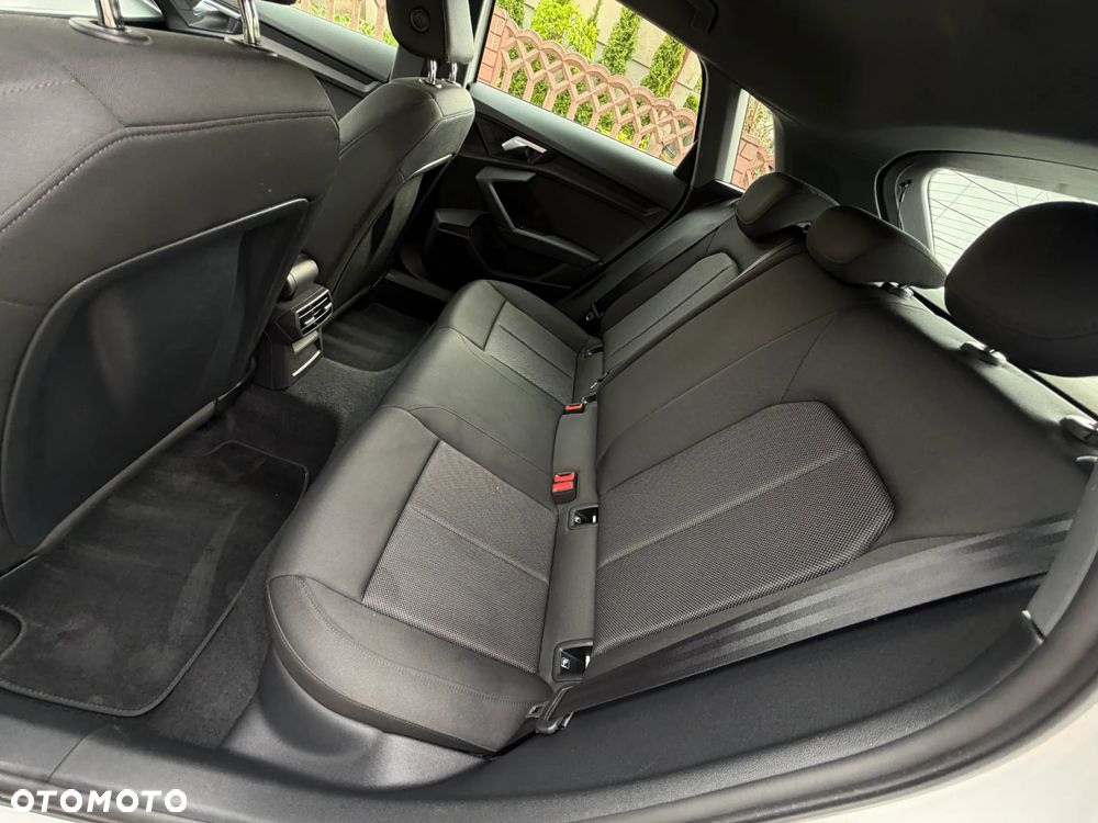 Audi A3 Sportback 35 TFSI mHEV S tronic - 35