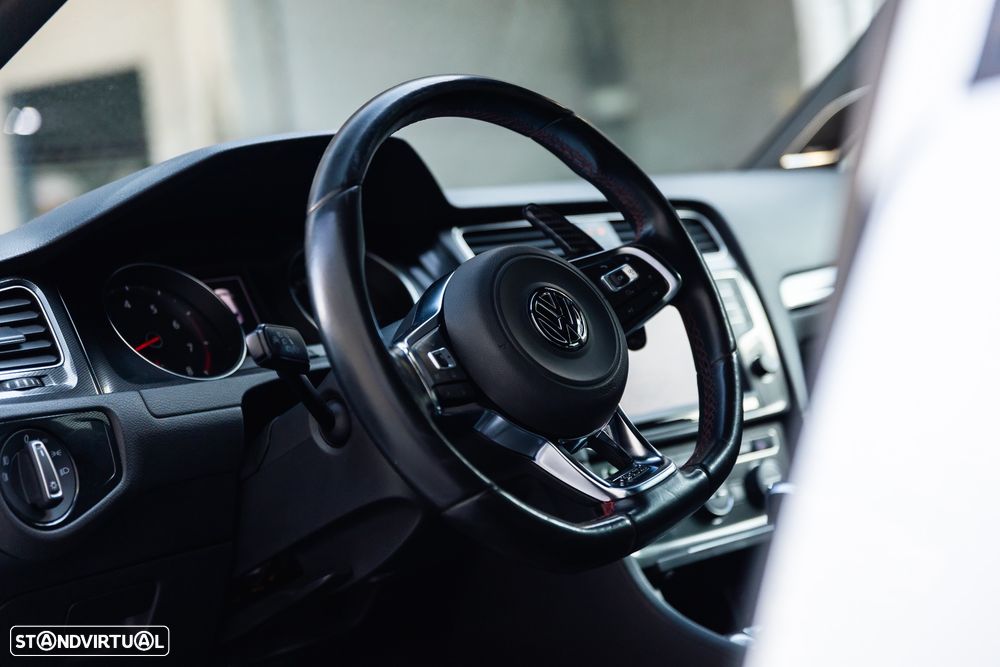 VW Golf 2.0 TSi GTi DSG Performance - 27