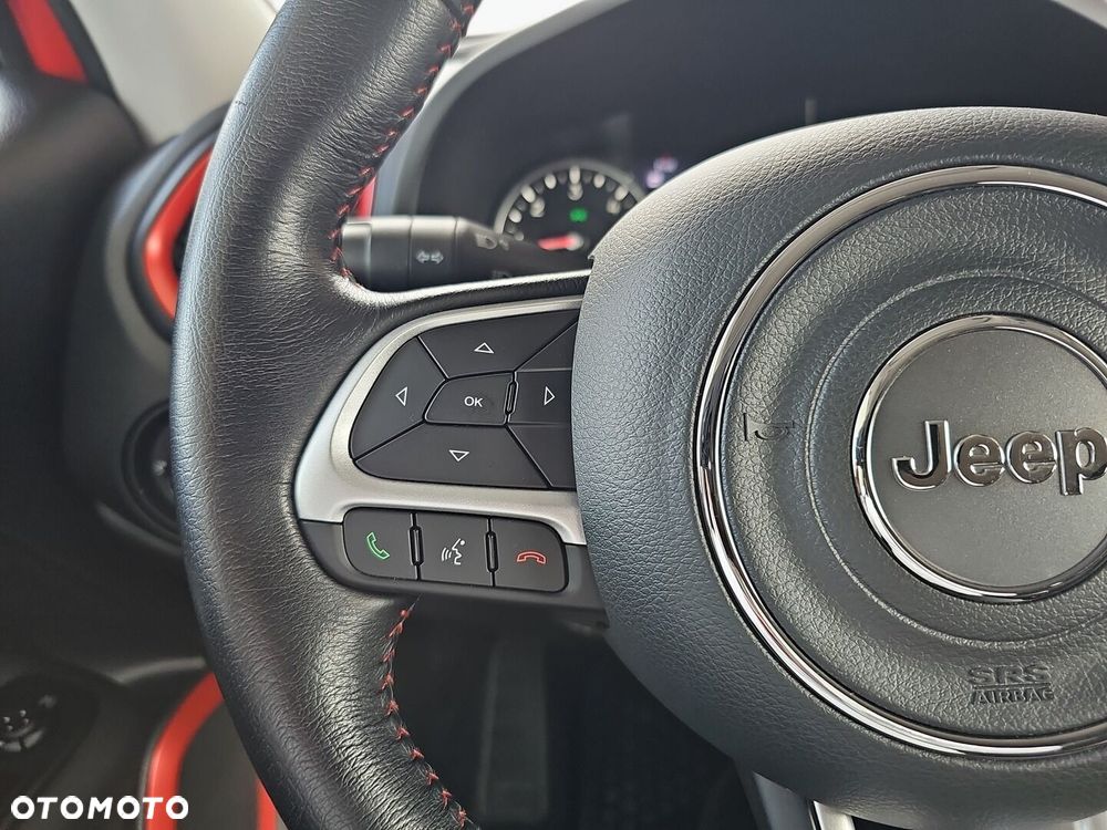 Jeep Renegade 2.0 MultiJet Trailhawk 4WD S&S - 23