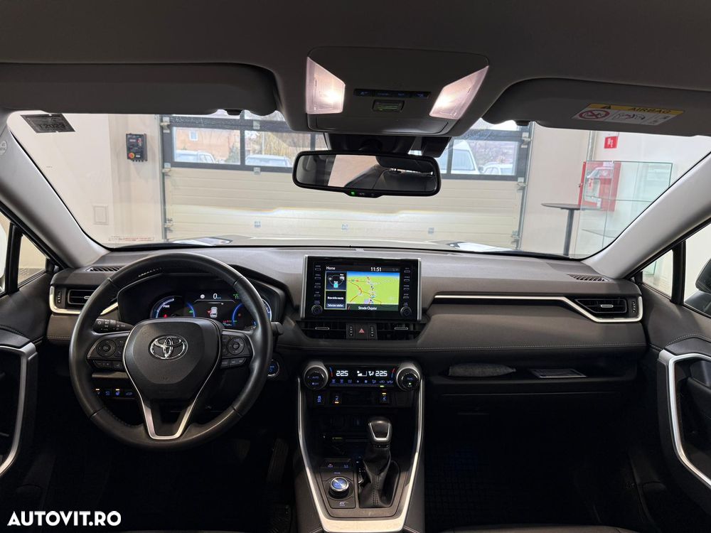 Toyota RAV4 2.5 VVT-iE 4x4 Luxury - 6