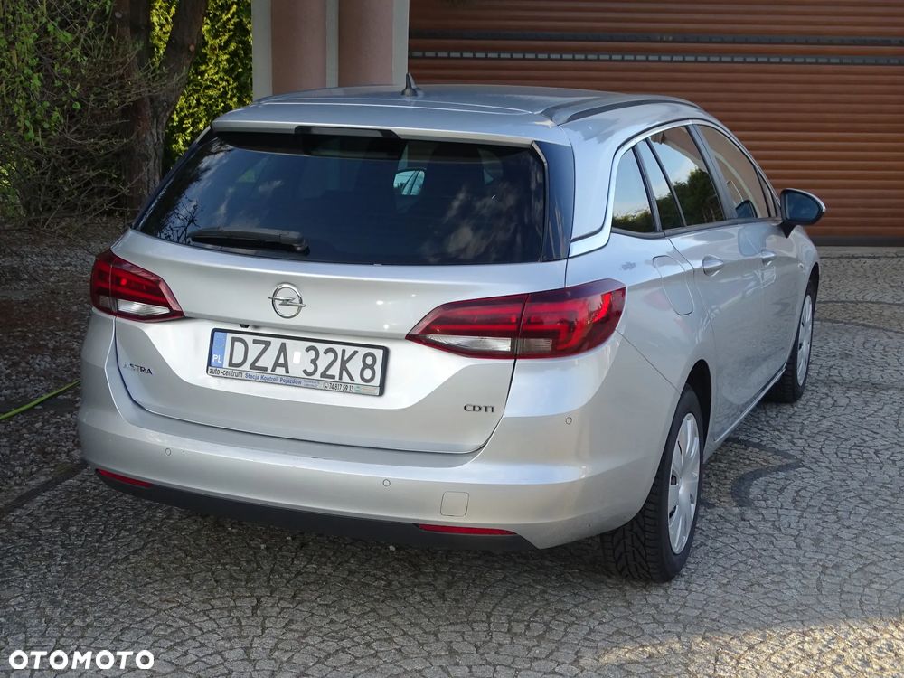 Opel Astra 1.6 D Start/Stop Automatik Innovation - 4