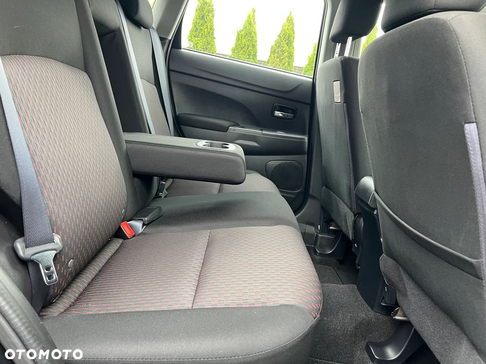 Mitsubishi ASX 1.6 2WD Edition 100+ - 34