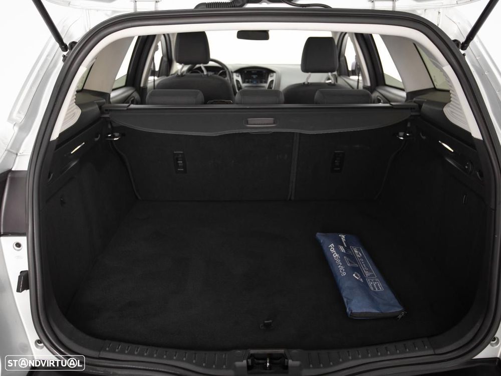 Ford Focus SW 1.5 TDCi Titanium - 12