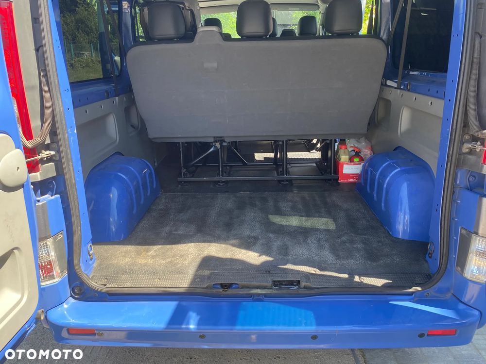 Renault Trafic - 19