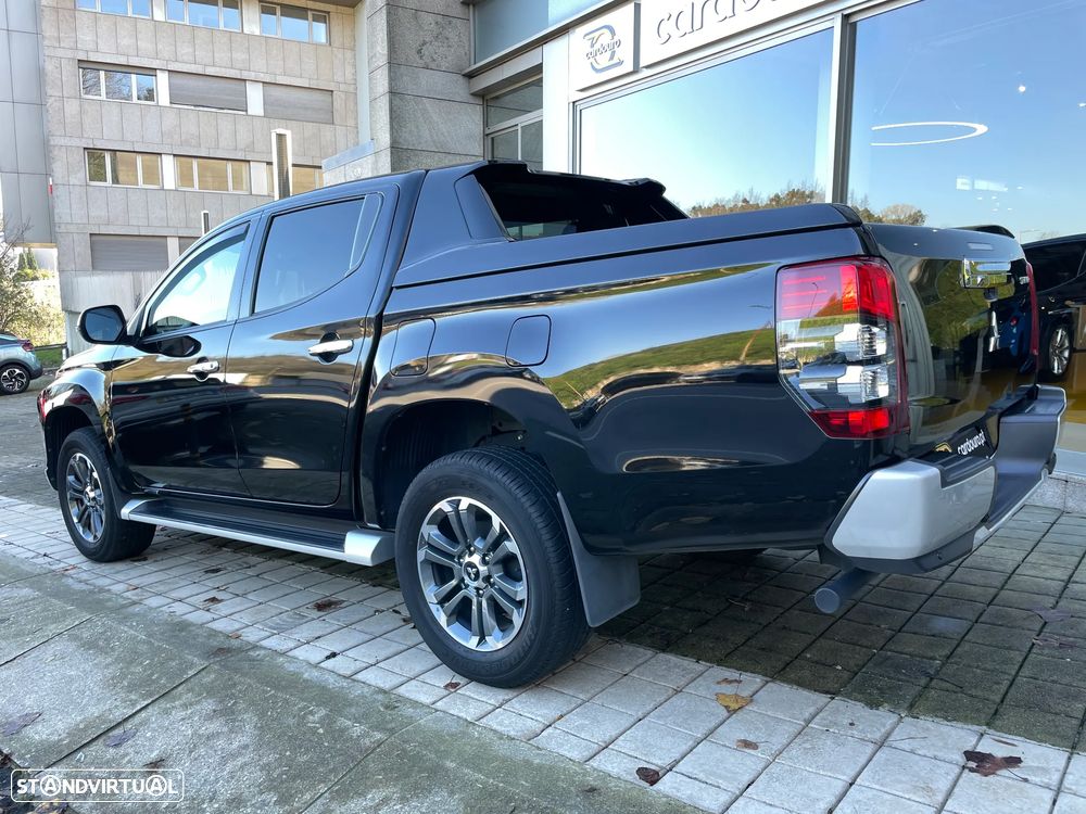 Mitsubishi L200 2.3 DI-D CD Invite Strakar Look 2WD - 9