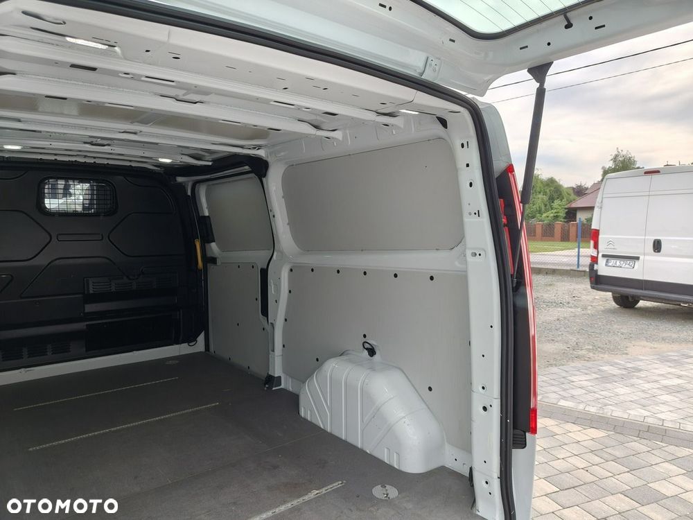 Ford Transit Custom - 24