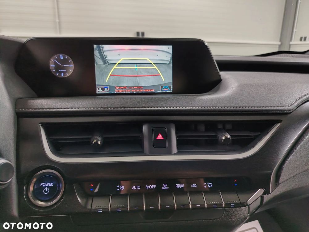 Lexus UX 250h Elegance 2WD - 35