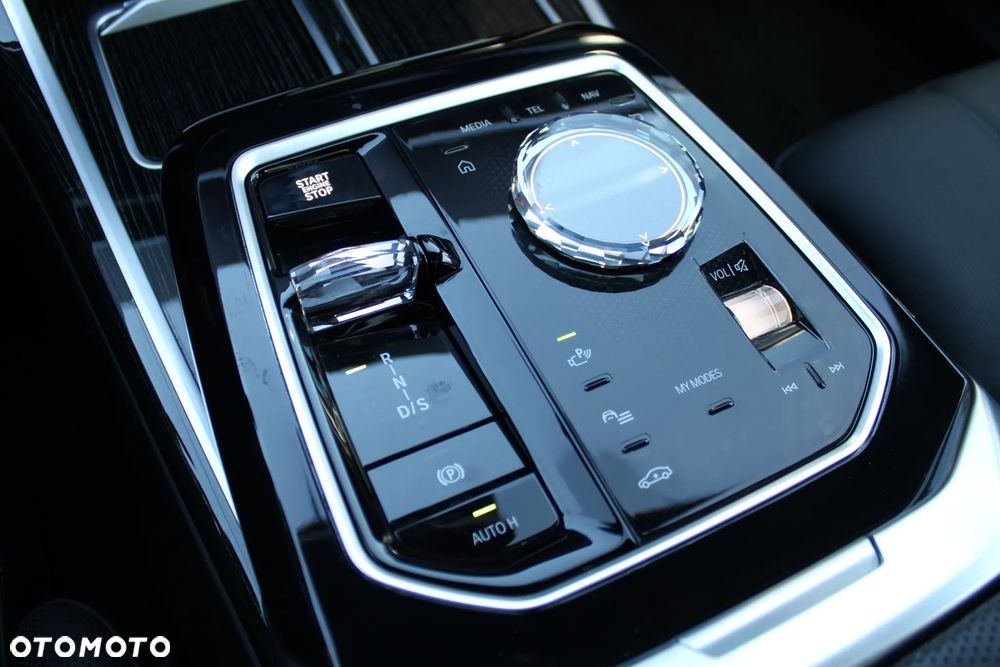 BMW Seria 7 740d xDrive mHEV M Sport sport - 22