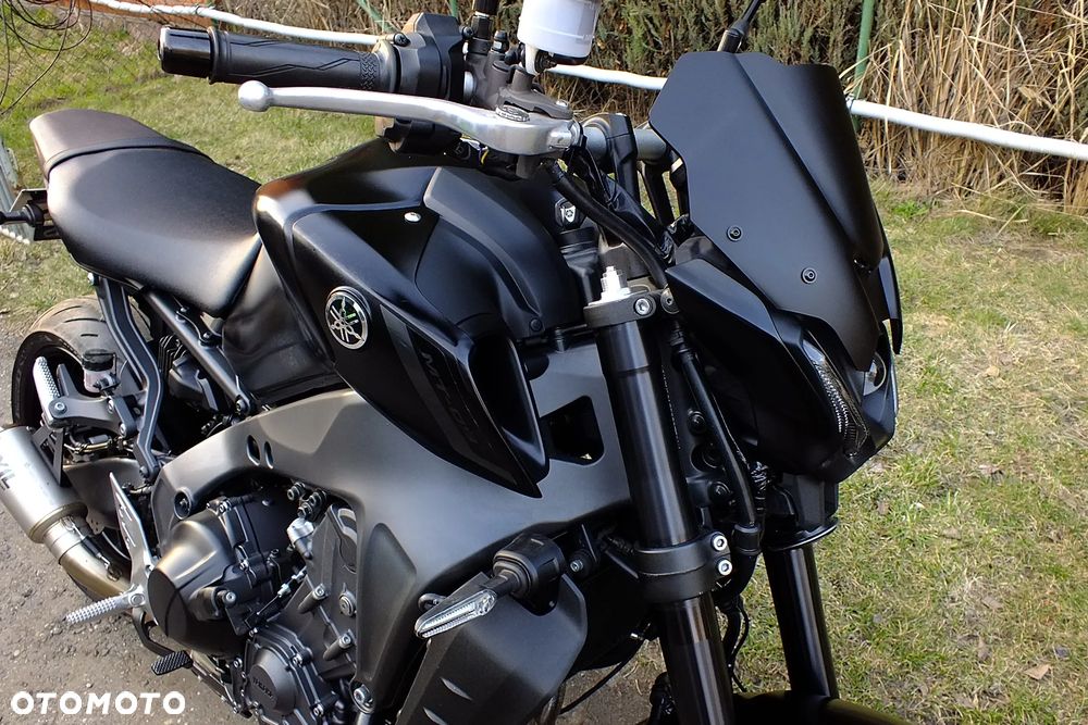 Yamaha MT - 5
