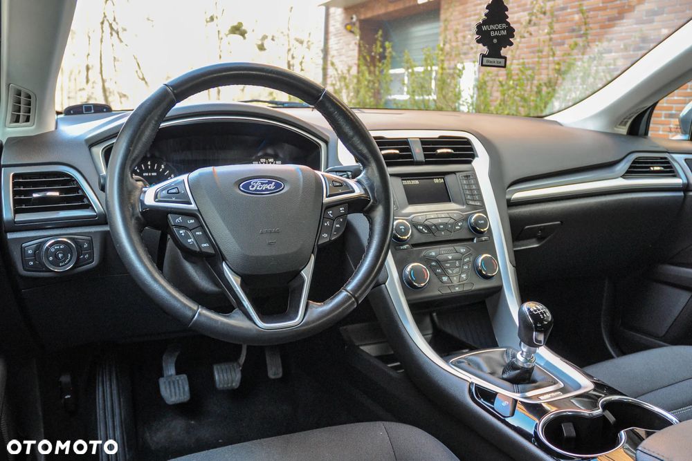 Ford Mondeo - 9