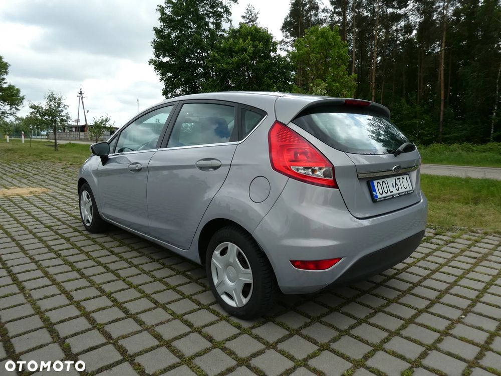 Ford Fiesta 1.25 Titanium EU5 - 4