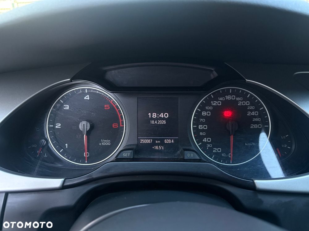 Audi A4 Limousine 2.0 TDI DPF S line Sportpaket - 14