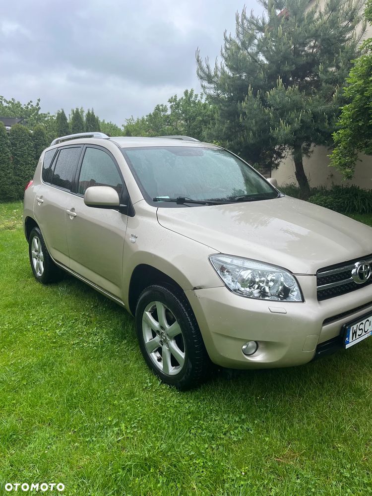 Toyota RAV4 2.2 D-4D Prestige - 2
