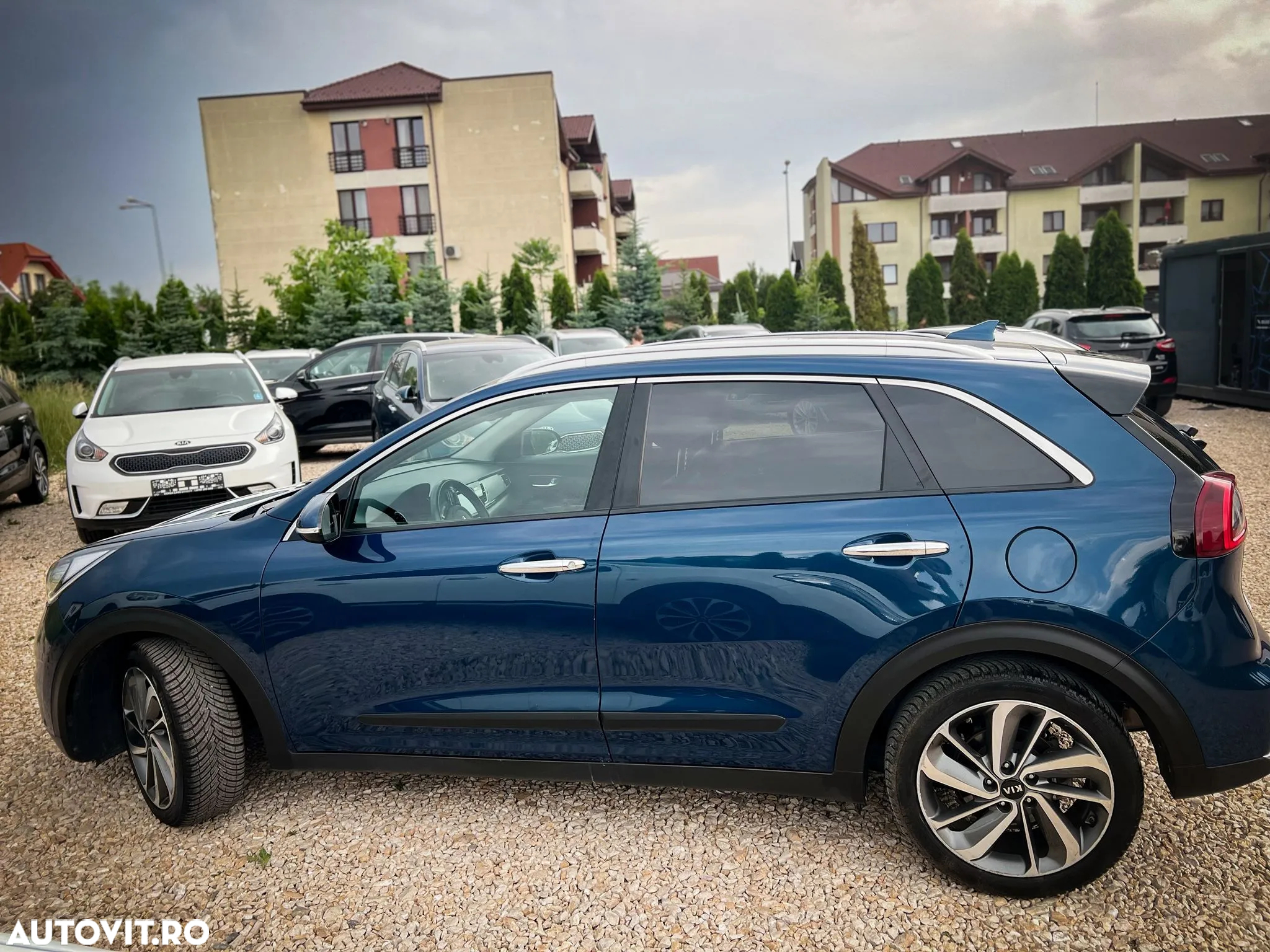 Kia Niro 1.6 GDI 6DCT HEV Premium - 6