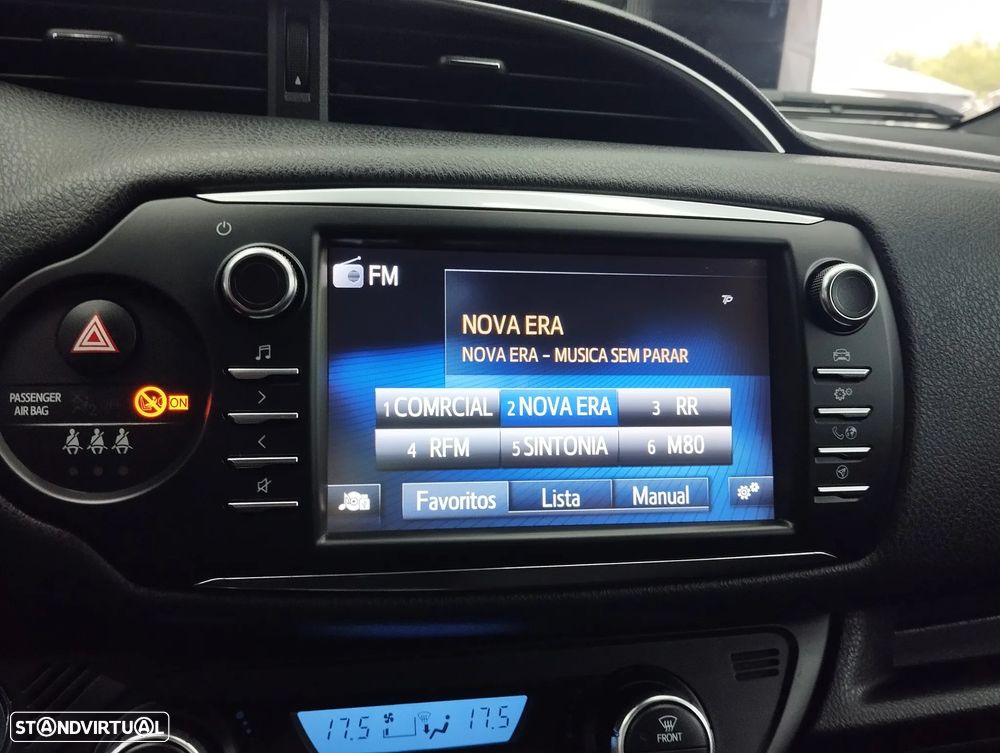 Toyota Yaris 1.5 HSD Square Collec.White - 27